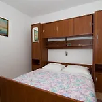 דירה Marina טרוגיר